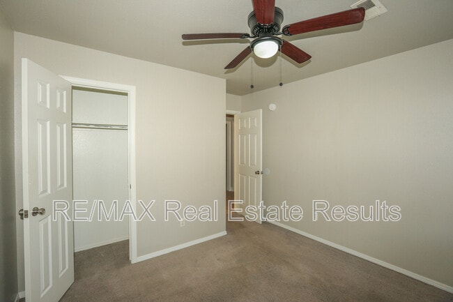 Building Photo - 50 Cheryl Cir