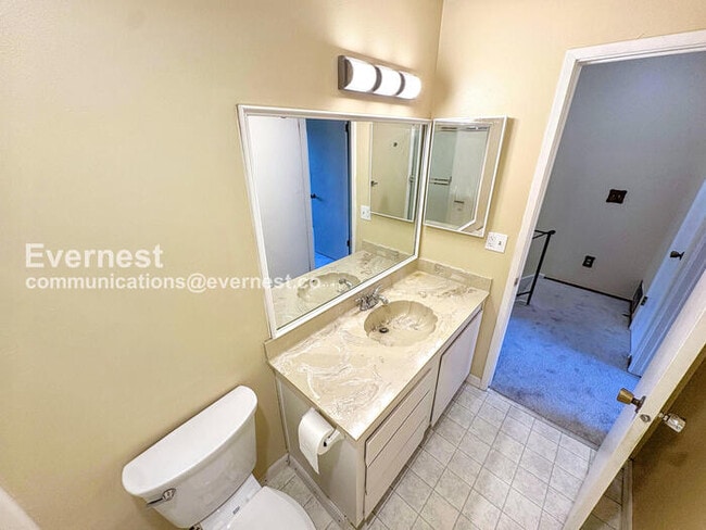 Building Photo - 1844 Tesoro Ct