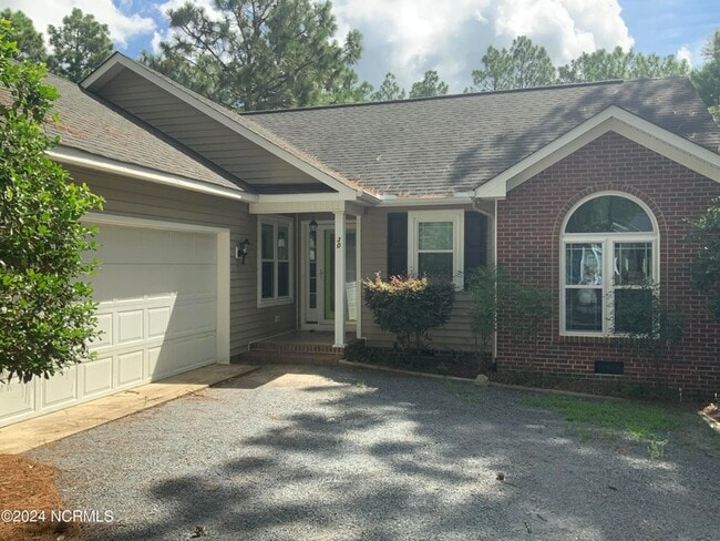 Building Photo - 30 Winchester Rd