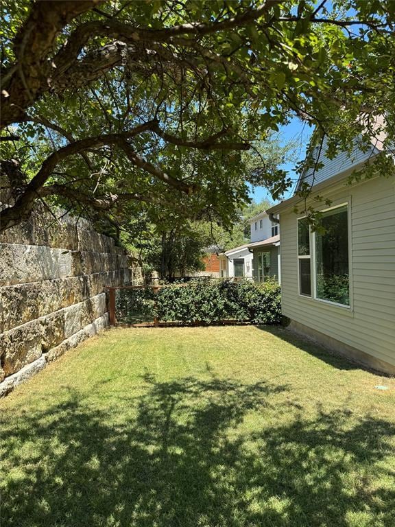 Building Photo - 3001 Del Curto Rd