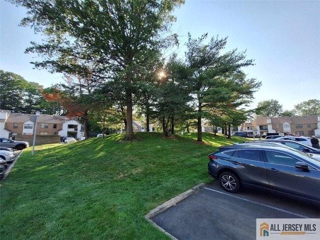 Building Photo - 511 Sunshine Ct
