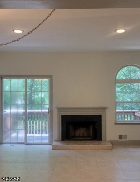 Building Photo - 1076 Oakcroft Ln