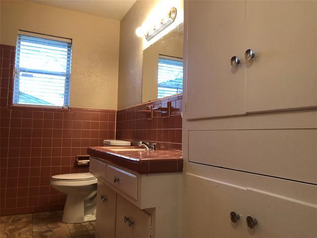 Building Photo - 3513 Wosley Dr