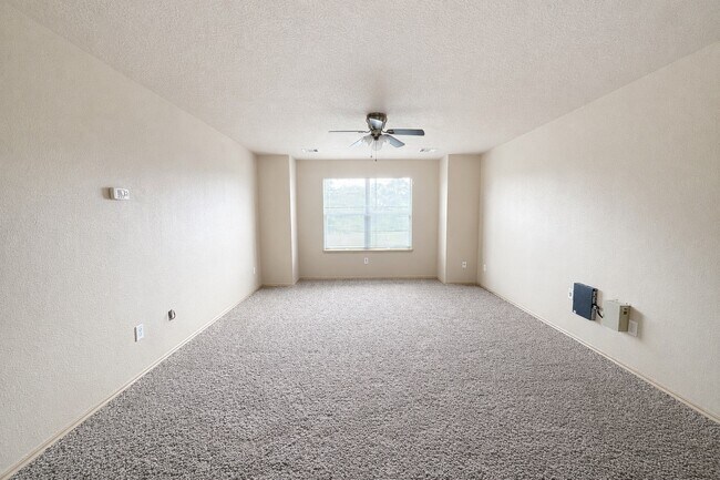 Building Photo - 11922 Harristown Drive