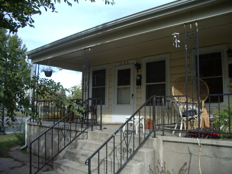 Building Photo - 3196 Ames St