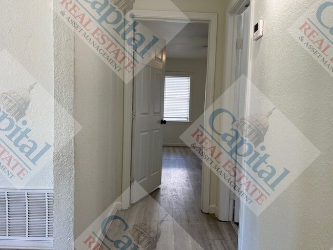 Building Photo - Welcome Home!