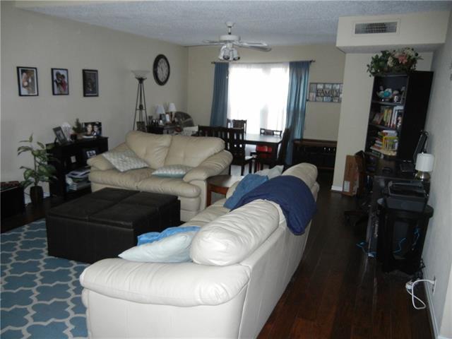 Building Photo - 2912 Country Pl Cir