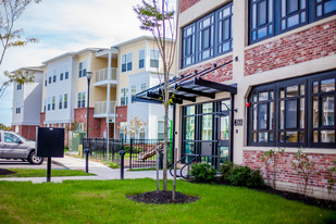 Building Photo - The Willows at Burlington Mill