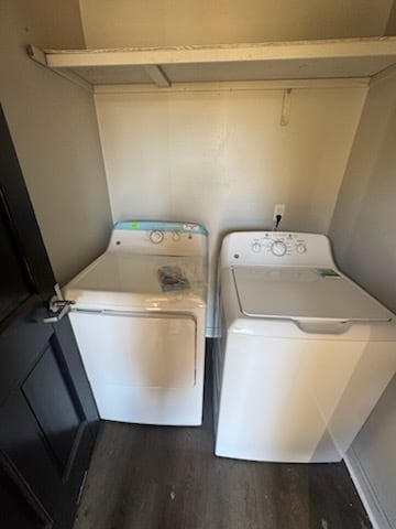 Building Photo - 2133 W Gordon Ave