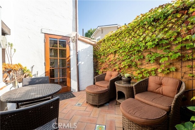 Building Photo - 1481 Santa Cruz St