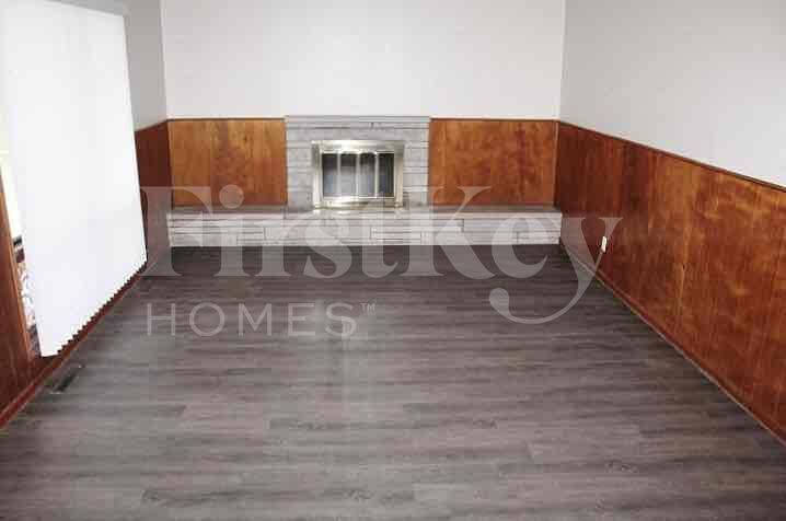 Building Photo - 5750 Wallingwood Dr