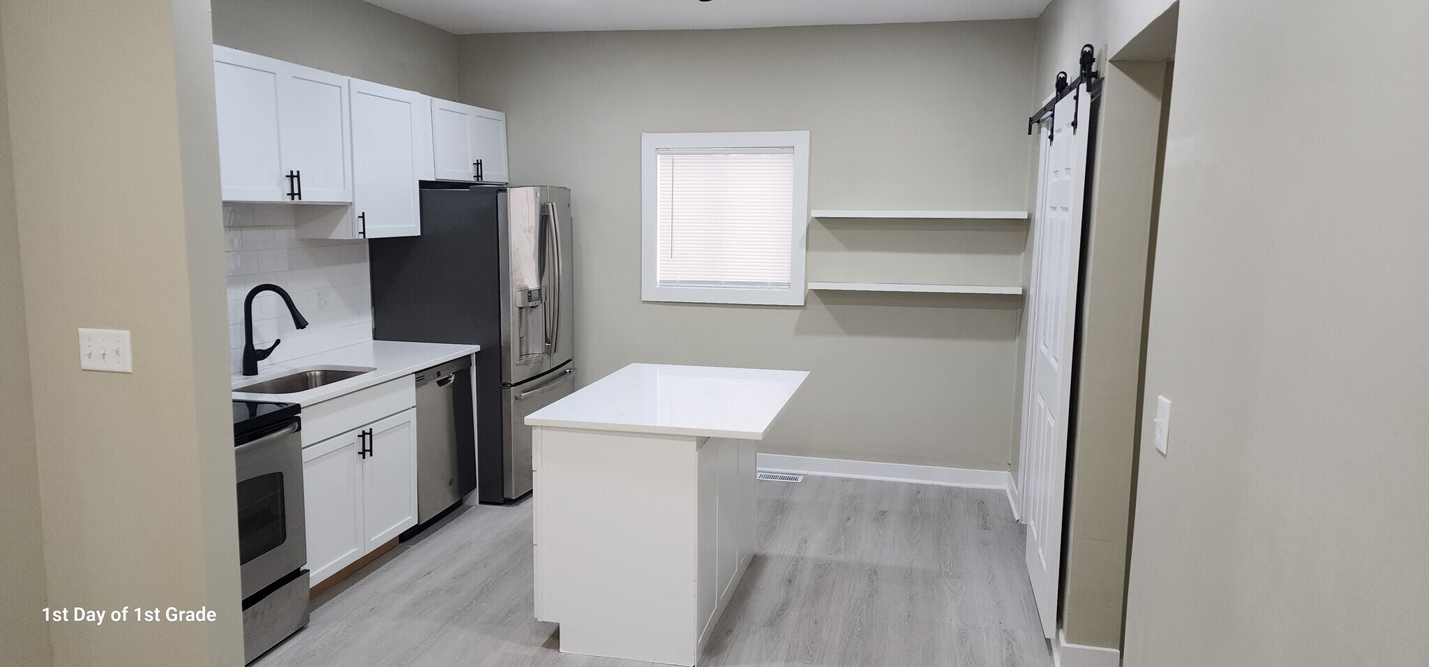 Building Photo - 261 N PERSHING AVE