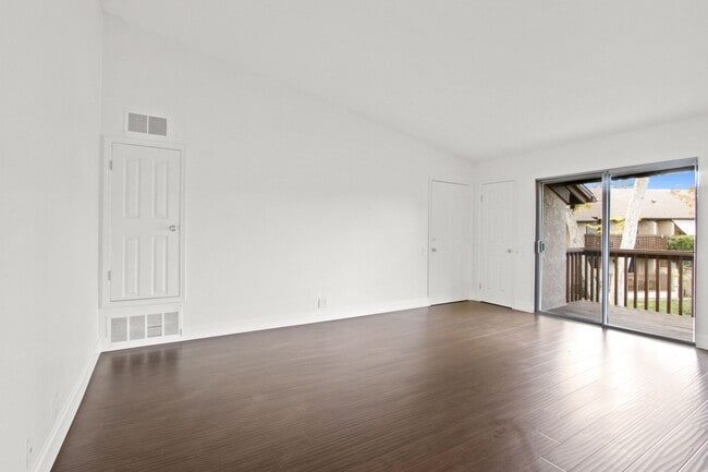 Building Photo - 25769 Marguerite Pkwy