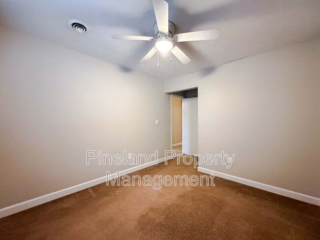 Building Photo - 2736 George Owen Rd