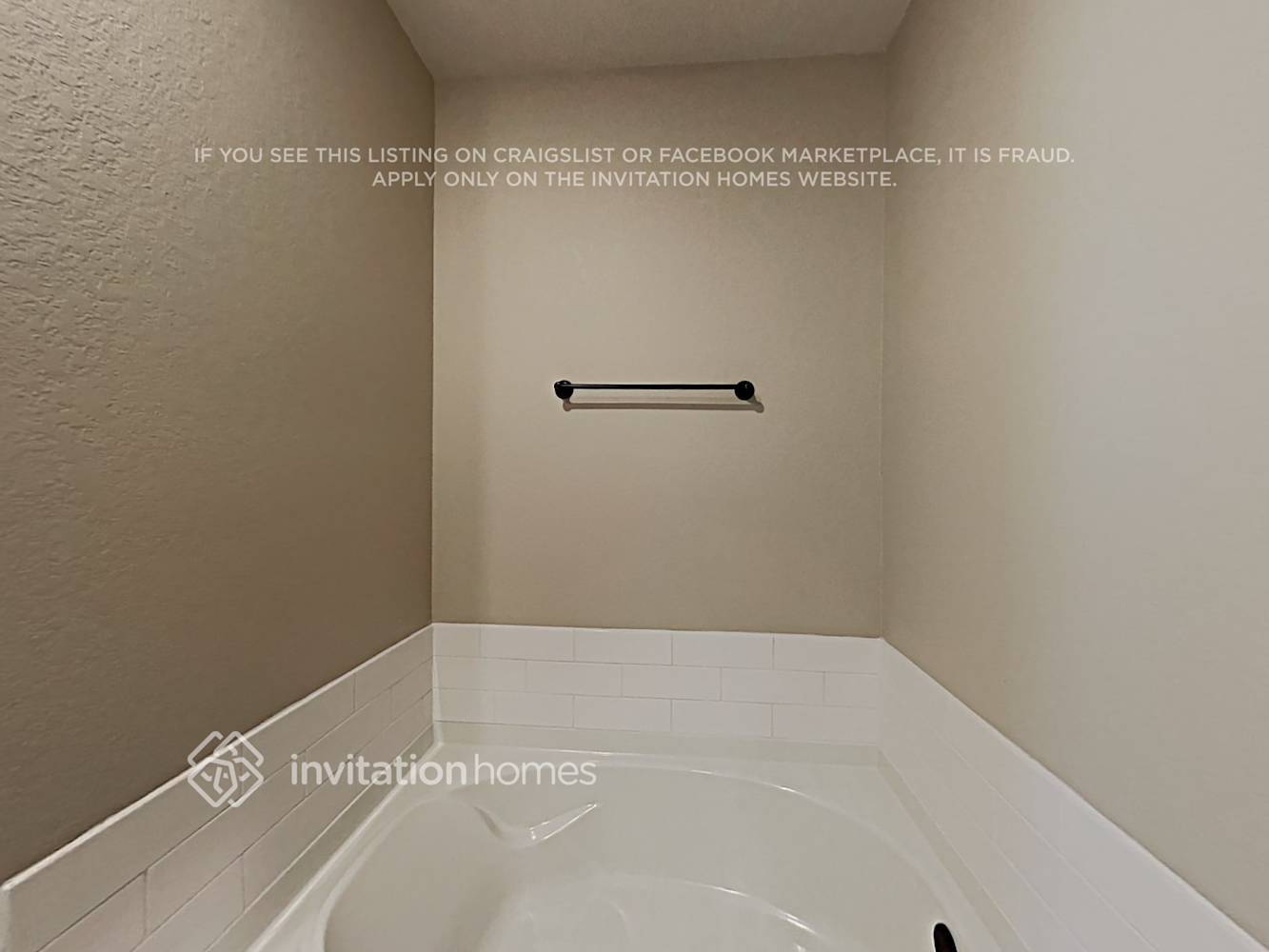 Building Photo - 457 Samara Ct