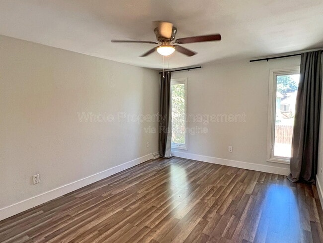 Building Photo - 3032 S Macon Cir