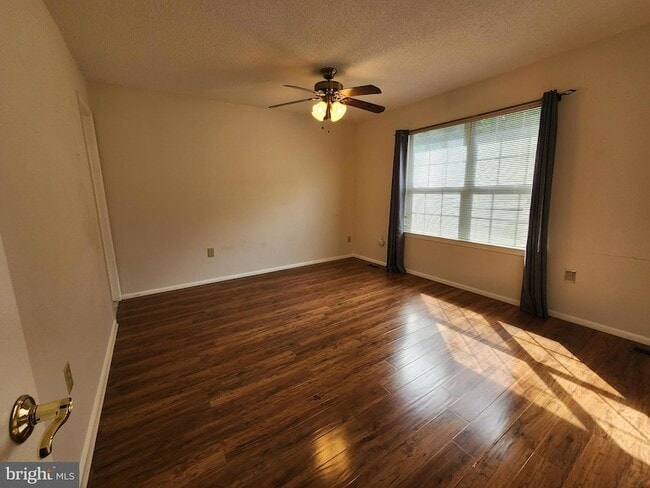 Building Photo - 57 Goodwin Dr