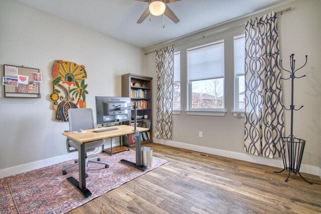 Building Photo - 633 Great Basin Ct