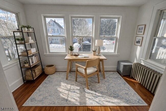 Building Photo - 25 Elm St