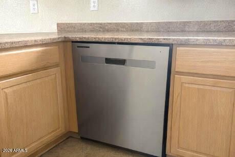 Building Photo - 1913 E Marquette Dr