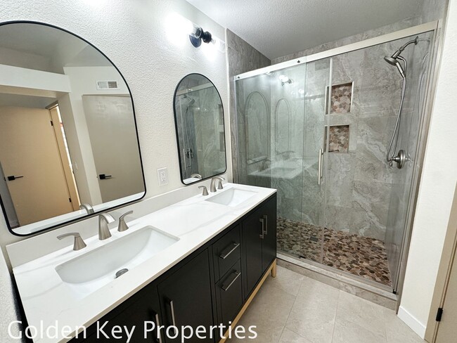 Building Photo - Move-In Ready 3-Bedroom Home in Vista!