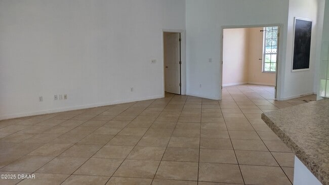Building Photo - 6517 Shahab Ln