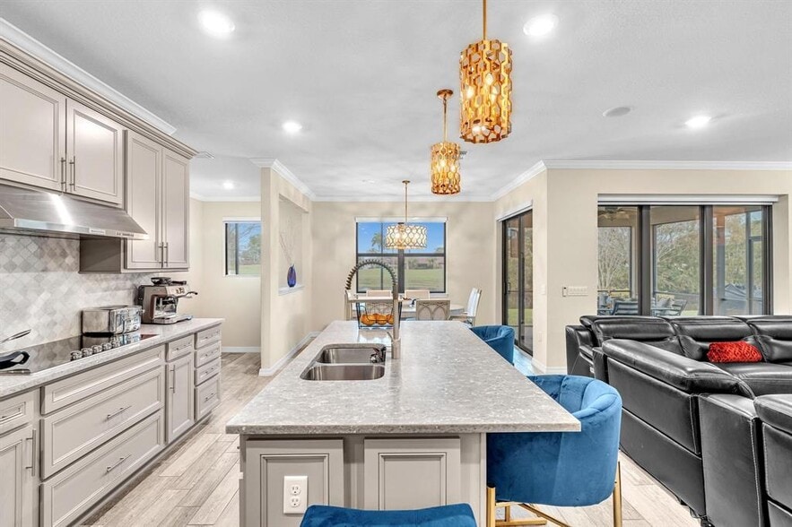 Building Photo - 7921 NW 82nd Ct