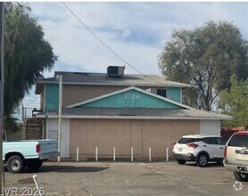 Building Photo - 2724 Haddock Ave