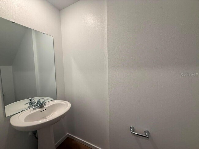 Building Photo - 2428 Bevel Ln
