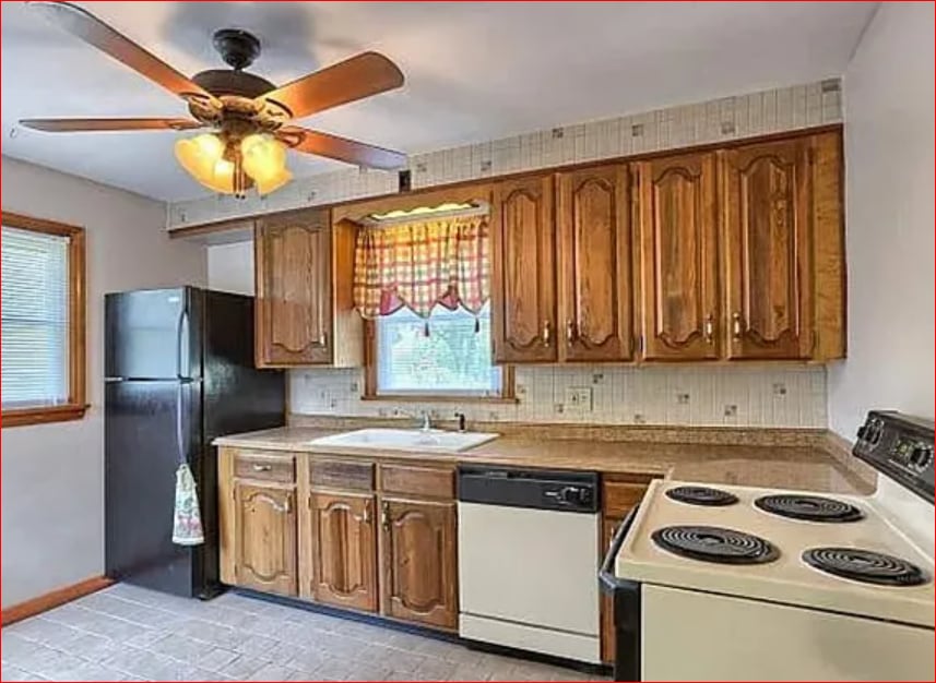 Building Photo - 409 N 48th St