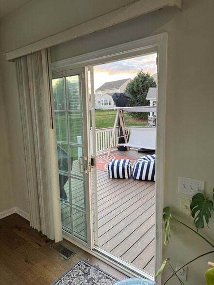 Building Photo - 710 N Haines Cir