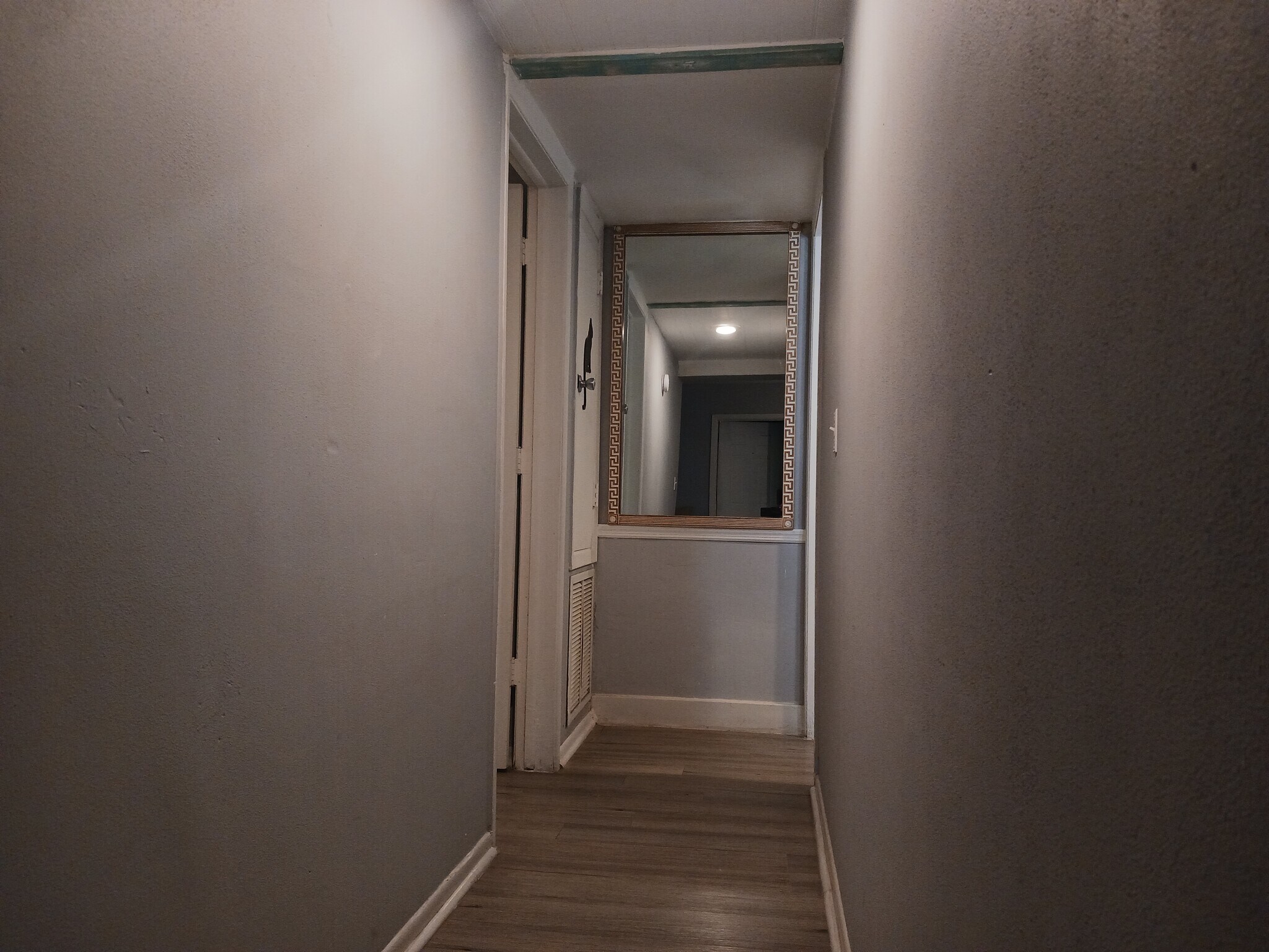 Building Photo - 312 Avanda Ct