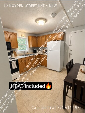 Building Photo - 15 Boyden St Ext