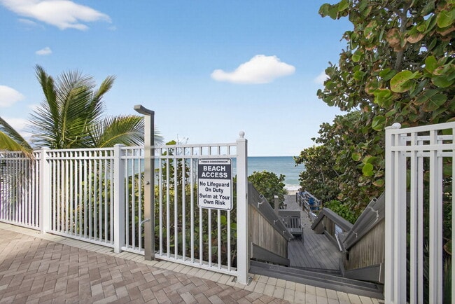 Building Photo - 840 Ocean Dr