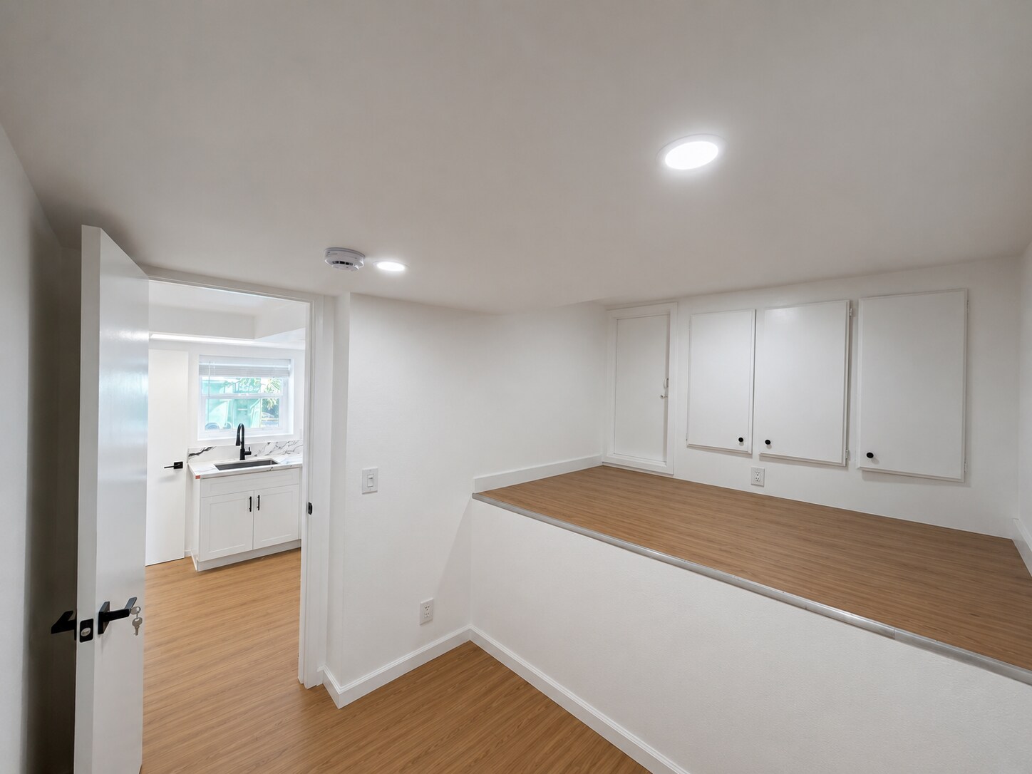 Building Photo - 1211 Atwood Pl