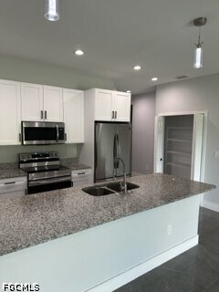 Building Photo - 2606 Sunniland Blvd