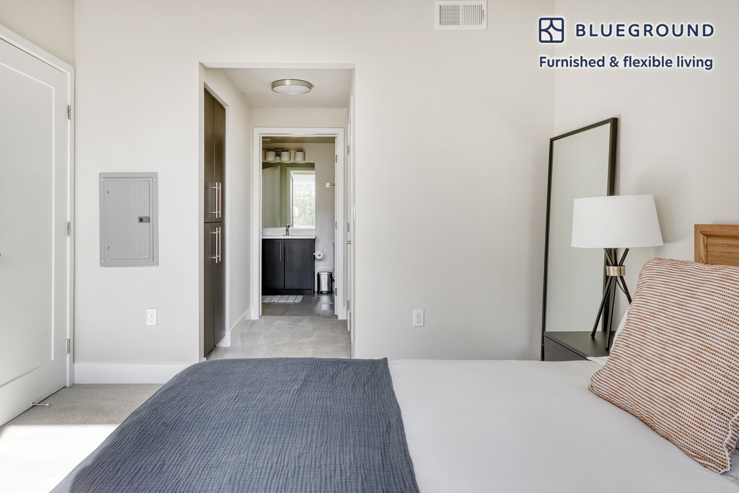 Building Photo - 299 Franklin St