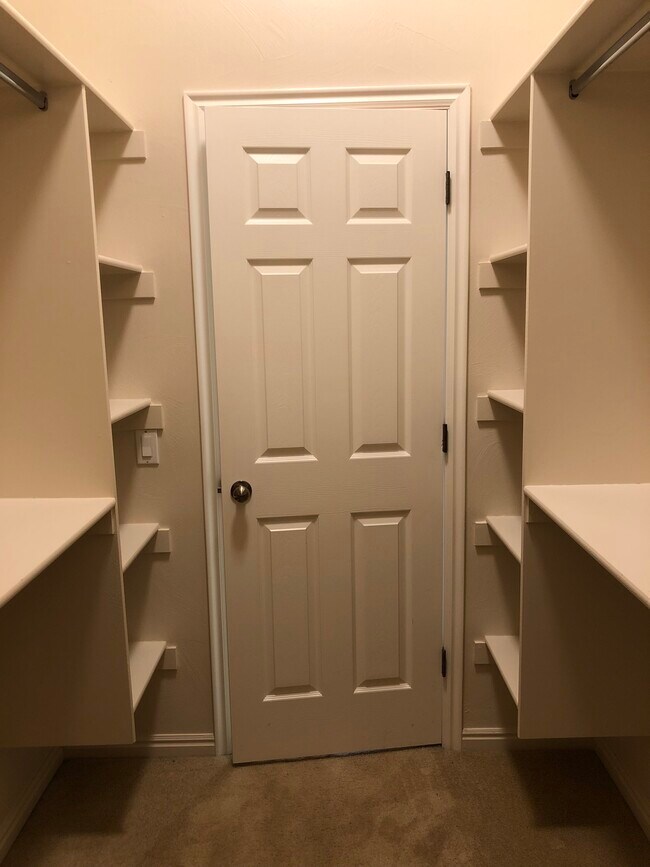 Owner's Closet - Interior View - 2349 S 240 W