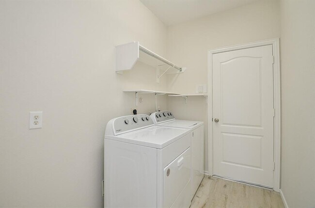 Building Photo - 23166 Tranquil Spring Ln