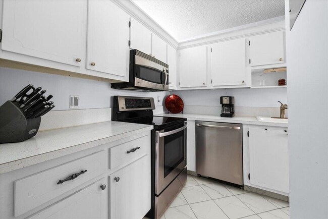 Building Photo - 1031 Citrus Way