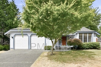 Building Photo - 23408 NE 29th Pl