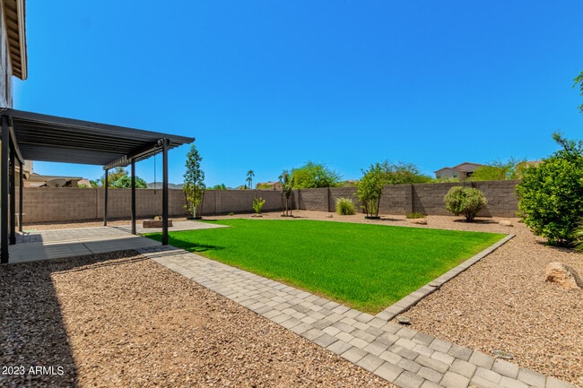 Building Photo - 32934 N Cherry Creek Rd