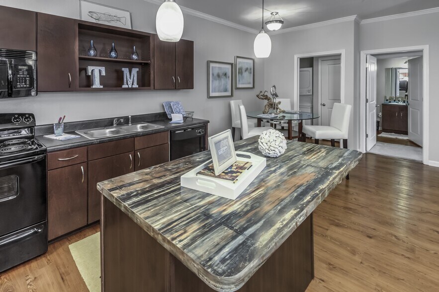 The Mills 1000 Oak Springs Dr Greenville SC 29615 Apartment Finder