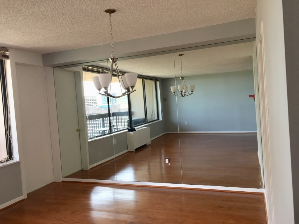 Building Photo - 3705 S George Mason Dr