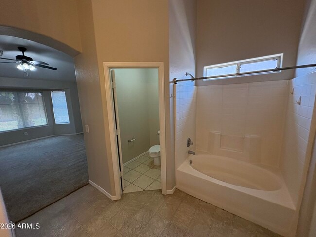 Building Photo - 13303 W Desert Rock Dr