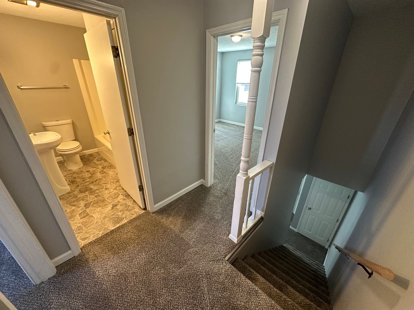 Building Photo - 1572 Elizabeth St