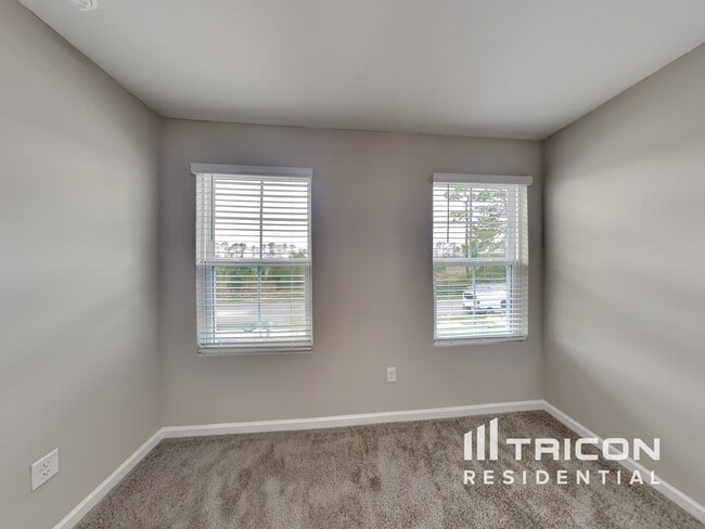 Building Photo - 66 Raphael Ln