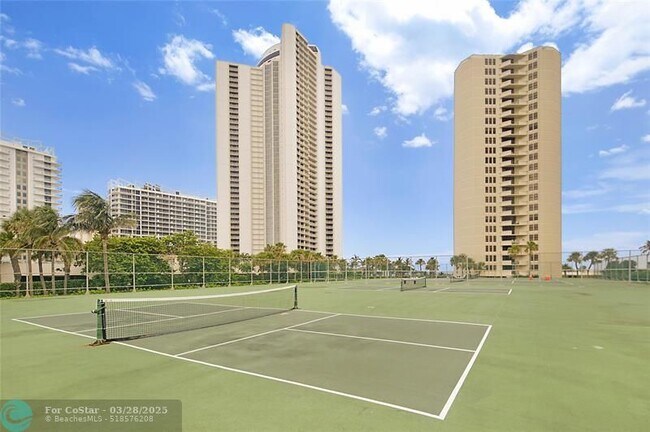 Building Photo - 2800 N Ocean Dr