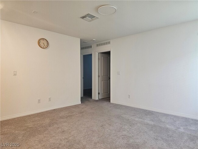 Building Photo - 8033 Adelaide Hls St