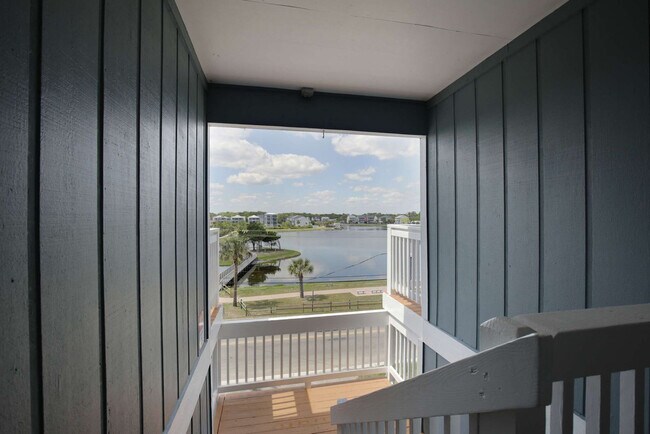 Building Photo - 608 Carolina Beach Ave S